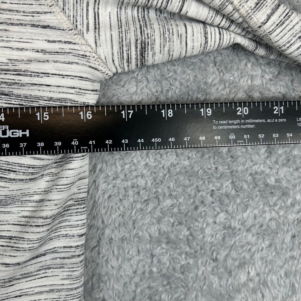 Lululemon Think Fast Hoodie Grey White Space Dye Thumbholes Size 6 Stretch - Picture 5 of 8